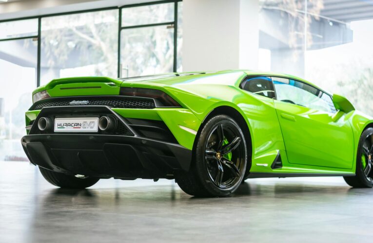 Przejażdżka lamborghini huracan po torze – co musisz wiedzieć?